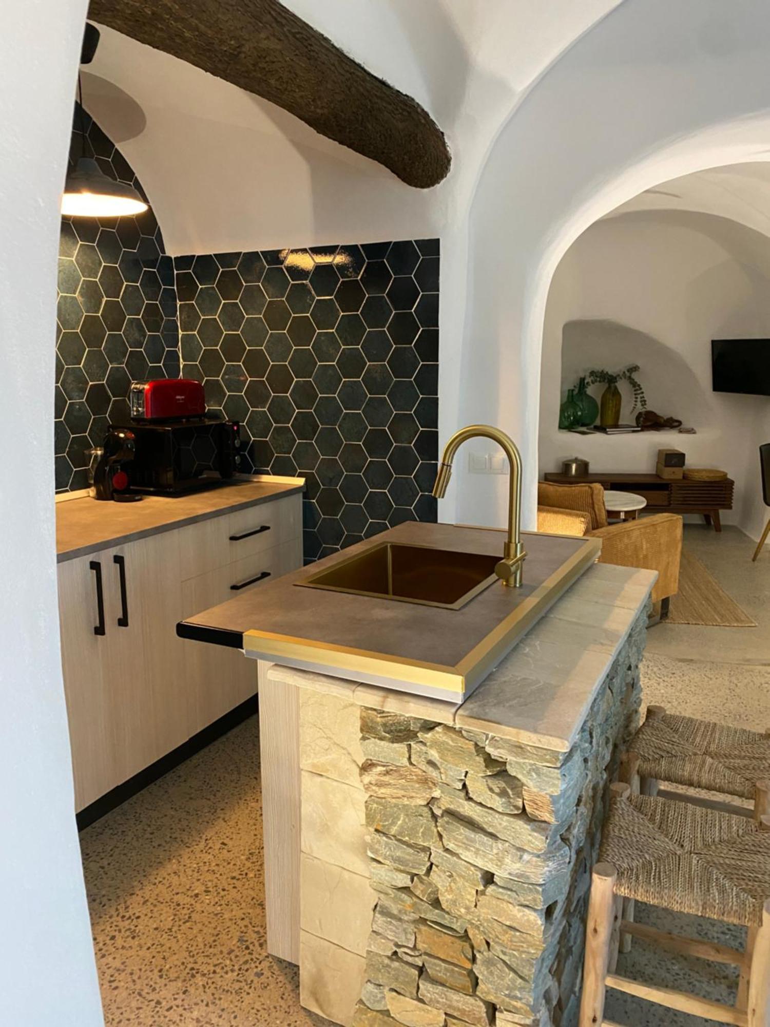 Cuevas Oro Y Arcilla Villa Guadix Bagian luar foto